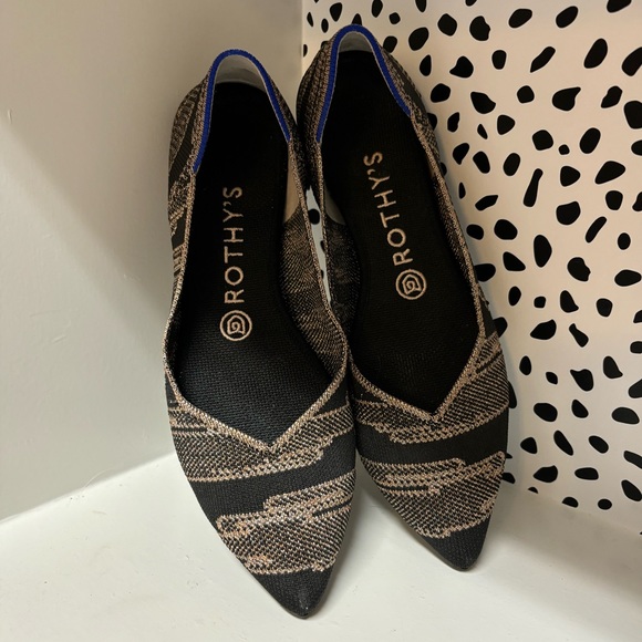 Rothy’s size 8 Golden Shimmer Point Flat Black with Rose Gold Metallic - Picture 7 of 7